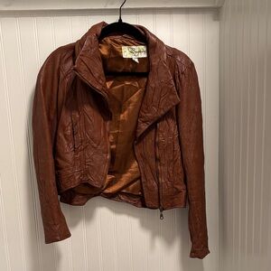 Elegant Brown Leather Jacket
